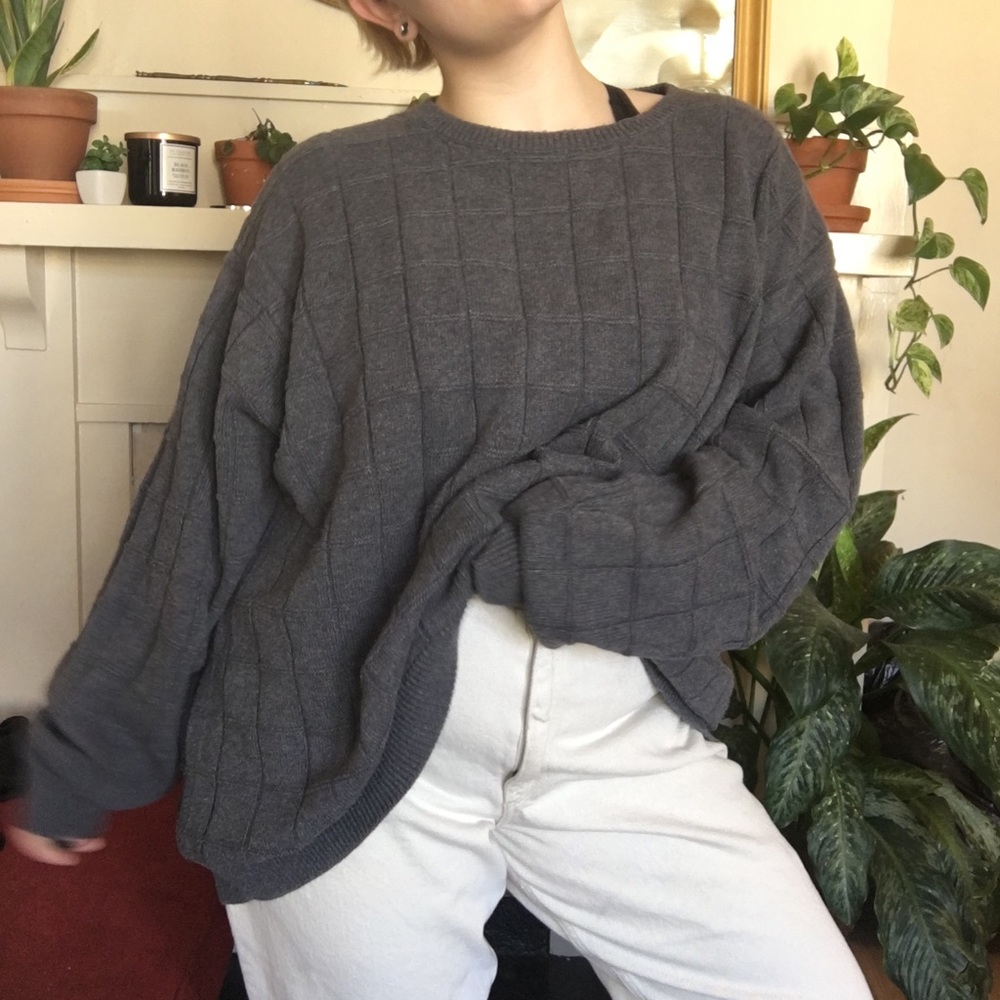 oversized grey sweater